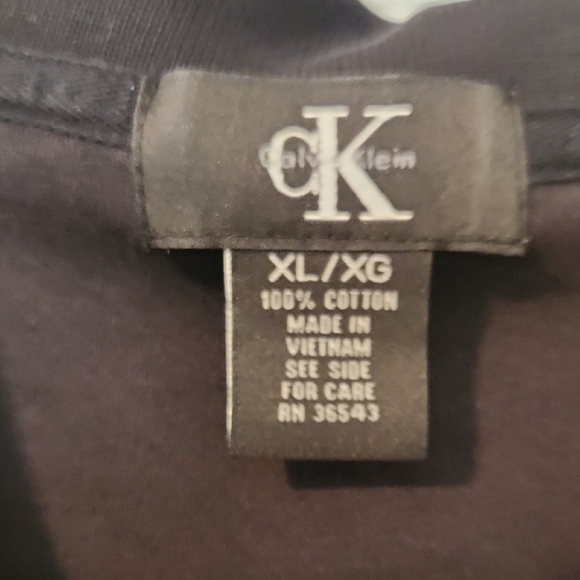 Calvin Klein Men's Black Polo Shirt - Picture 6 of 7